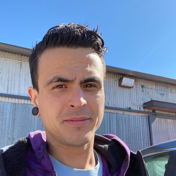 Meet your Posher, Bradly - Picture 1 of 1